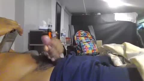 Snapshot of deyhfd chatting on November 2025 04:41:01 PM deyhfd online show from November 2025 04:41:01 PM