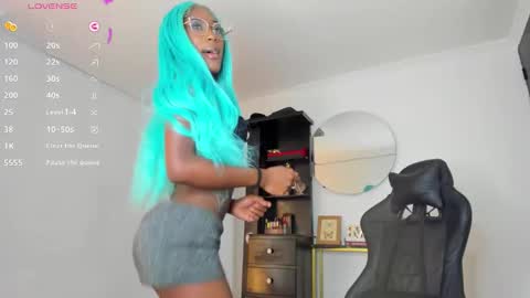 Snapshot of deyy_madisson chatting on November 2025 08:41:01 PM Madisson online show from November 2025 08:41:01 PM