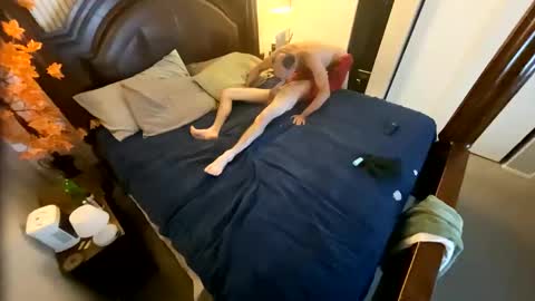 aves4fun online show from November 2025 08:57:01 AM