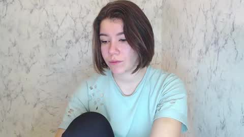 Snapshot of diamond_is chatting on December 2025 03:22:02 AM diamond is online show from December 2025 03:22:02 AM