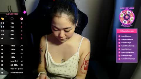 Snapshot of diana_custom chatting on October 2025 12:56:01 PM Diana online show from October 2025 12:56:01 PM