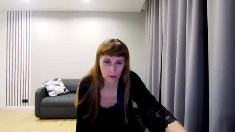 Snapshot of diana_meridor chatting on December 2024 10:14:02 PM diana_meridor online show from December 2024 10:14:02 PM