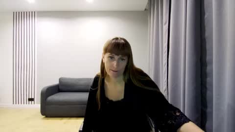 Snapshot of diana_meridor chatting on December 2024 02:45:02 AM diana_meridor online show from December 2024 02:45:02 AM