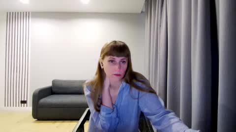 Snapshot of diana_meridor chatting on February 2025 04:28:02 AM diana_meridor online show from February 2025 04:28:02 AM