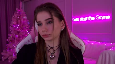 Snapshot of dianabecker chatting on December 2024 04:01:02 AM Diana online show from December 2024 04:01:02 AM