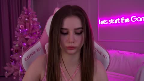 Snapshot of dianabecker chatting on December 2024 03:49:02 AM Diana online show from December 2024 03:49:02 AM