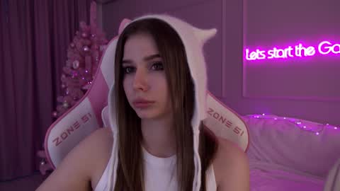 Snapshot of dianabecker chatting on December 2024 05:53:01 AM Diana online show from December 2024 05:53:01 AM