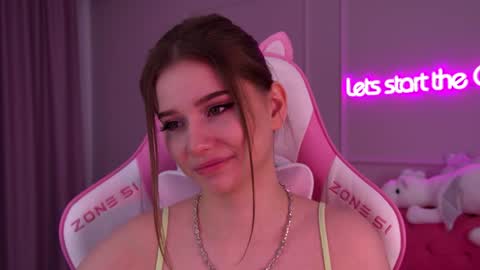 Snapshot of dianabecker chatting on January 2025 06:47:01 PM Diana online show from January 2025 06:47:01 PM