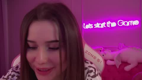 Snapshot of dianabecker chatting on March 2025 10:05:02 PM Diana online show from March 2025 10:05:02 PM