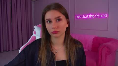 Snapshot of dianabecker chatting on September 2025 06:29:02 PM Diana online show from September 2025 06:29:02 PM