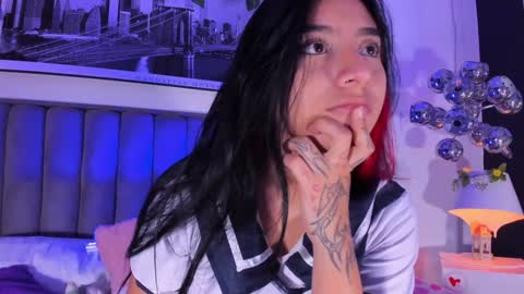 dianekitty online show from December 2024 12:16:02 PM