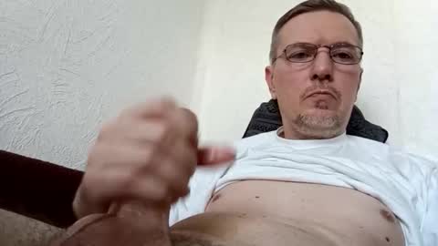 Antonio online show from September 2025 08:49:02 AM