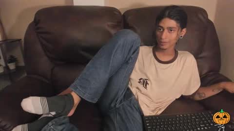 Snapshot of dickie_dicking chatting on October 2025 09:17:02 PM dickie_dicking online show from October 2025 09:17:02 PM