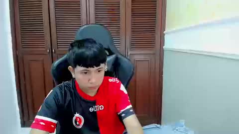 didier_mick online show from September 2025 02:19:01 PM