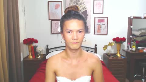 Dennesse online show from December 2024 02:05:01 AM