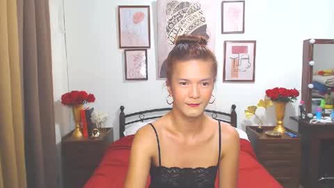 Dennesse online show from December 2024 01:06:02 AM