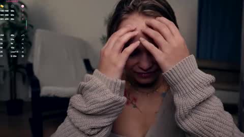 Elwyna online show from October 2025 06:25:02 PM