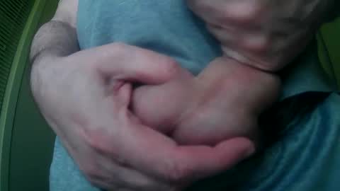 Nick online show from December 2024 12:30:01 PM