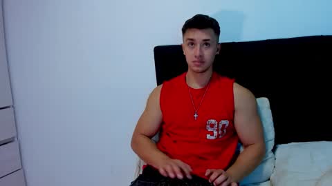Dilan Coy online show from January 2025 04:01:01 PM