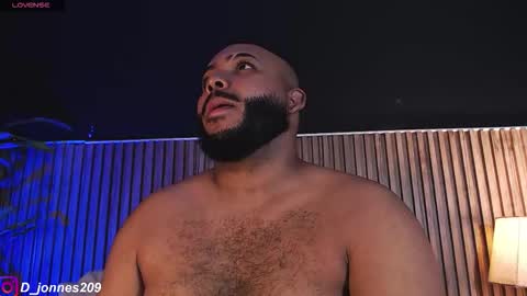 DilanJonnes online show from October 2025 11:15:01 PM