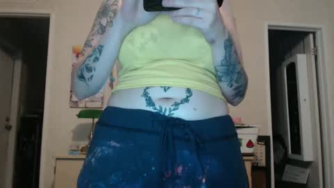 Sofie online show from December 2024 05:51:01 AM