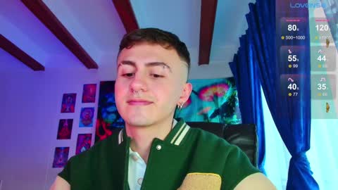 Julian Independent Model online show from January 2025 10:53:02 PM