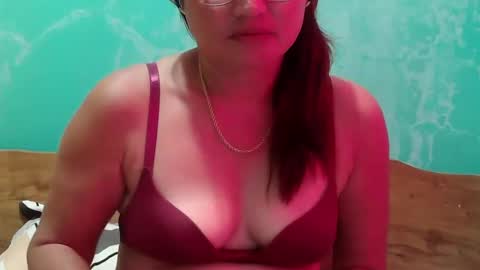 Dimple online show from January 2025 01:08:01 AM