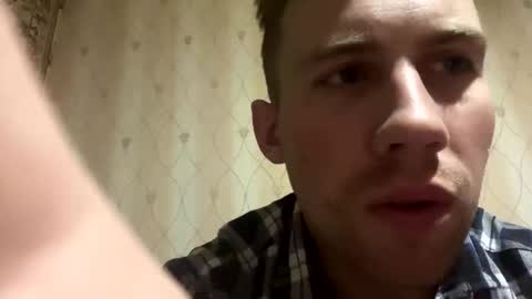 D  V  online show from December 2024 12:23:01 PM