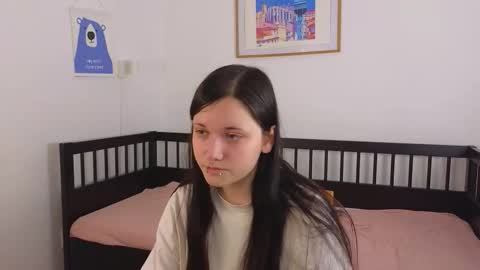 Rina online show from November 2025 04:35:01 AM