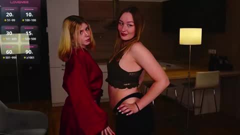 Lizbeth and Lily online show from September 2025 03:28:02 PM