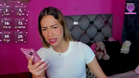 Snapshot of dione_sexyy chatting on October 2025 03:54:02 AM IG dionemontecarlo19 online show from October 2025 03:54:02 AM