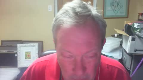 Snapshot of dirkpitt223 chatting on December 2024 06:55:02 AM DirtkPitt Fun guy working online show from December 2024 06:55:02 AM