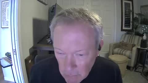 Snapshot of dirkpitt223 chatting on January 2025 03:51:02 PM DirtkPitt Fun guy working online show from January 2025 03:51:02 PM