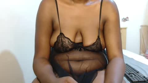 sisi and grovin online show from October 2025 10:58:01 PM