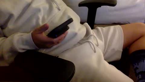 Snapshot of dirtydannyg chatting on October 2025 04:02:01 AM DirtyDanny online show from October 2025 04:02:01 AM