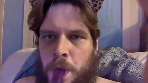 Snapshot of dirtydogsday chatting on October 2025 09:05:02 PM Dirtydog online show from October 2025 09:05:02 PM