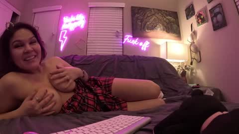 Daisy Love online show from February 2025 09:08:01 AM