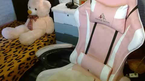 LEXA online show from October 2025 01:37:01 AM