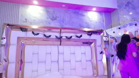 Snapshot of dirtylittleslutt_ chatting on October 2025 02:59:01 AM Nemesis online show from October 2025 02:59:01 AM