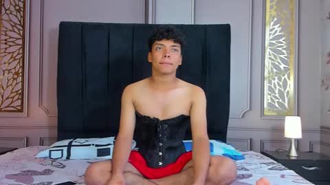 Mike online show from October 2025 07:56:01 PM