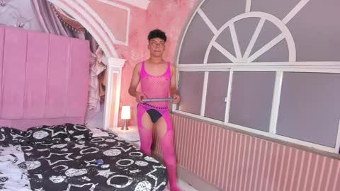 Mike online show from October 2025 03:31:02 AM