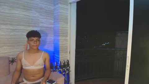 Mike online show from October 2025 02:03:02 AM