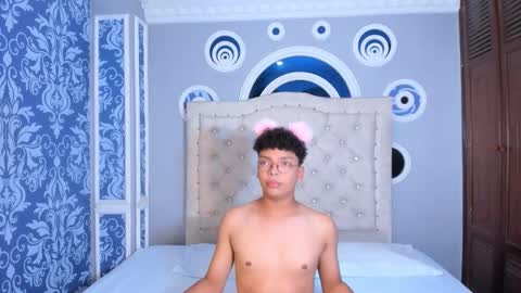 Mike online show from November 2025 02:00:01 AM