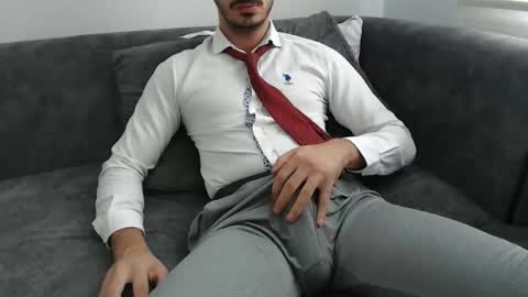 Snapshot of dirtyybooyy77 chatting on October 2025 09:28:02 AM dirtyybooyy77 online show from October 2025 09:28:02 AM