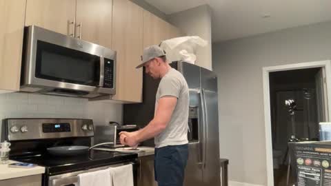 Snapshot of discgolf4life chatting on November 2025 09:46:01 PM JustinDulgeXXX online show from November 2025 09:46:01 PM