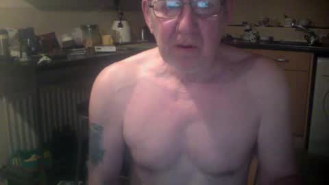 Snapshot of discovery63 chatting on December 2024 05:10:02 PM discovery63 online show from December 2024 05:10:02 PM