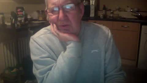 Snapshot of discovery63 chatting on December 2024 07:51:01 PM discovery63 online show from December 2024 07:51:01 PM