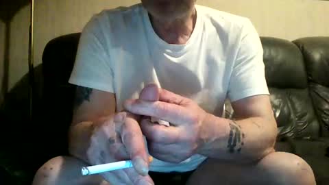 Snapshot of discovery63 chatting on February 2025 07:09:01 PM discovery63 online show from February 2025 07:09:01 PM