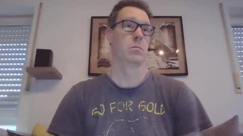 Snapshot of disney0988 chatting on March 2025 05:33:01 AM disney0988 online show from March 2025 05:33:01 AM