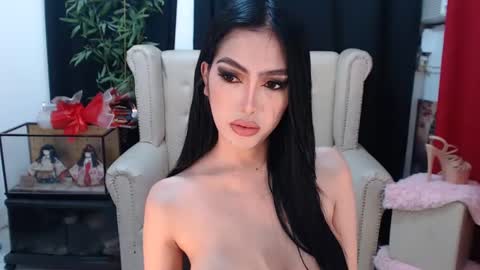 cheska online show from March 2025 05:20:02 AM